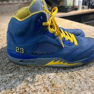 Jordan Athletic Shoes Blue and Yellow High-Top